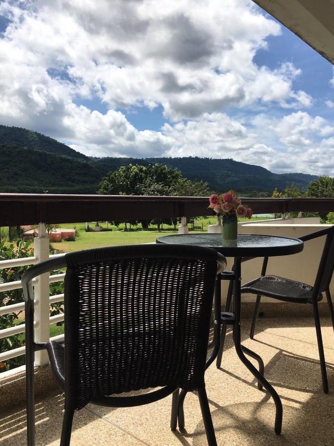 Samerdrow Khao Yai Mu Si Exterior foto